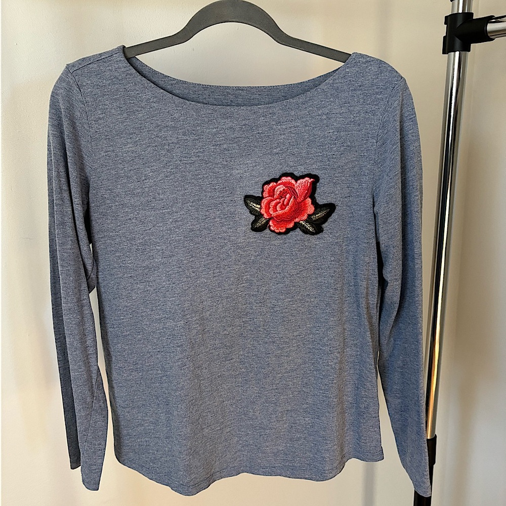 St Johns Bay Cottonblend Long Sleeve Casual Knit Top Medium Embroidered Rose